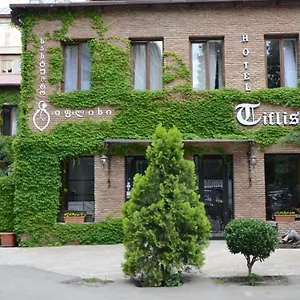 Tiflis Hotel מלון